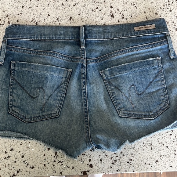 Citizens of Humanity denim shorts - Picture 2 of 3